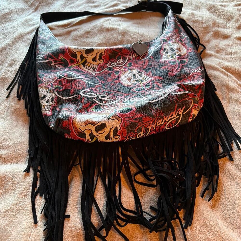 Ed Hardy skull and rose tattoo print fringe hobo shoulder bag - Picture 3 of 4